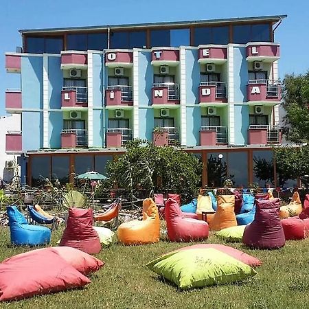 Linda Butik Otel Guemuelduer Smirne Esterno foto