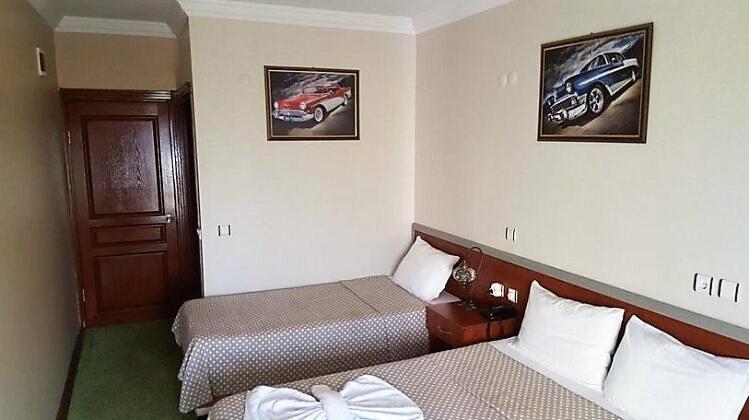Linda Butik Otel Guemuelduer Smirne Esterno foto